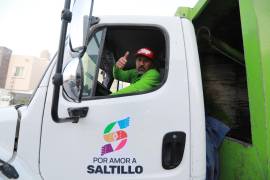 Saltillo recolecta más de 700 toneladas de basura diariamente, gracias al trabajo de 270 recolectores y 50 camiones que cubren 140 rutas.