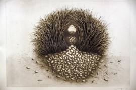 Mar Gasca Madrigal revela la luz entre la sombras con exposición de grabado “Gestar el nido” en Saltillo