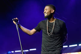 Usher interpreta nuevo tema en vivo