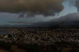 Habitantes se han quejado de los altos precios de la vivienda, lo que los ha orillado a vivir lejos de sus centros de trabajo.