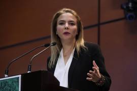 Carla Humphrey fue exesposa del panista Roberto Gil Zuath, quien fungiera como secretario particular de Felipe Calderón