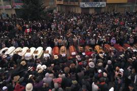 Suman 47 muertos en las manifestaciones contra el actual gobierno, según la Defensoría del Pueblo.