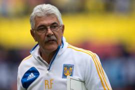 Que convenzan a Tigres para que me quede en el Tri: Ferretti