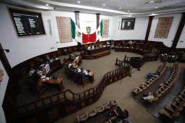 La mayoría de los solicitantes son regidores de distintos municipios, informaron en el Congreso.