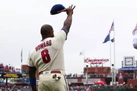 Olvidado y sin trabajo, Ryan Howard se retira del beisbol