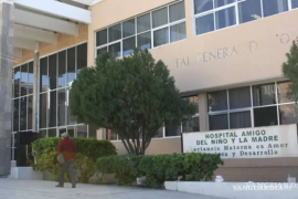Personal médico realizó un lavado gástrico para estabilizar al joven en Piedras Negras.