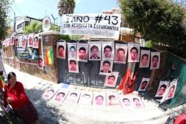 UAM: &quot;Alzando la voz por Ayotzinapa&quot;