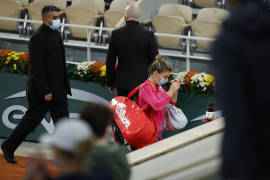 Sorprenden a Simona Halep y es eliminada de Roland Garros