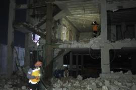 La oposición demócrata denuncia no haber sido informada previamente del ataque y acusa al Gobierno de haber iniciado una guerra encubierta sin la autorización del Congreso.