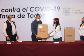 Agradece DIF Coahuila la solidaridad: empresa dona mil 500 caretas para empacadores voluntarios