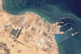 Esta imagen satelital de Planet Labs PBC muestra la zona industrial de Ras Laffan en Qatar el 6 de marzo de 2026.