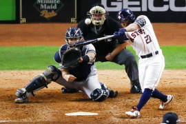 José Altuve; el 'gigante' que pone a soñar a los Astros