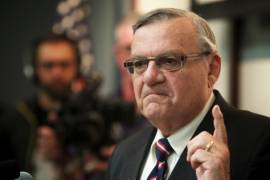 Juez federal de EU avala el indulto a Joe Arpaio