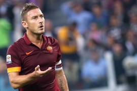 La Roma buscaría que Francesco Totti sea su director deportivo