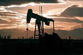 Colectivos rechazan técnicas de extracción por sus impactos en comunidades y medio ambiente.