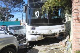 Las afectadas fueron trasladadas a un hospital para su atención médica.