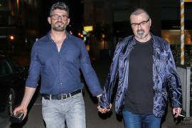 &quot;Hackean&quot; Twitter de pareja de George Michael