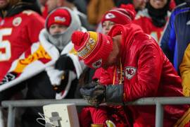Arrowhead Stadium presenció una derrota que dejó a Kansas City con marca perdedora y al borde de la eliminación.