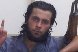 Yihadista ejecutó a su madre, le pidió que abandonara al Estado Islámico