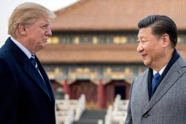 El presidente de Estados Unidos, Donald Trump y el de China, Xi Jinping, visitan la Ciudad Prohibida, el 8 de noviembre de 2017, en Beijing, China.