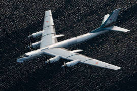 Rusia 'acosó' a EU desde el aire, sus aviones se acercaron cuatro veces en una semana