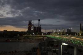 Nuevo León prevé caída de hasta 20 grados por frente frío 48; habrá lluvias el viernes y ambiente fresco el fin de semana en la entidad.