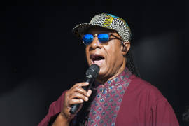 Los negros son la gente original del mundo: Stevie Wonder