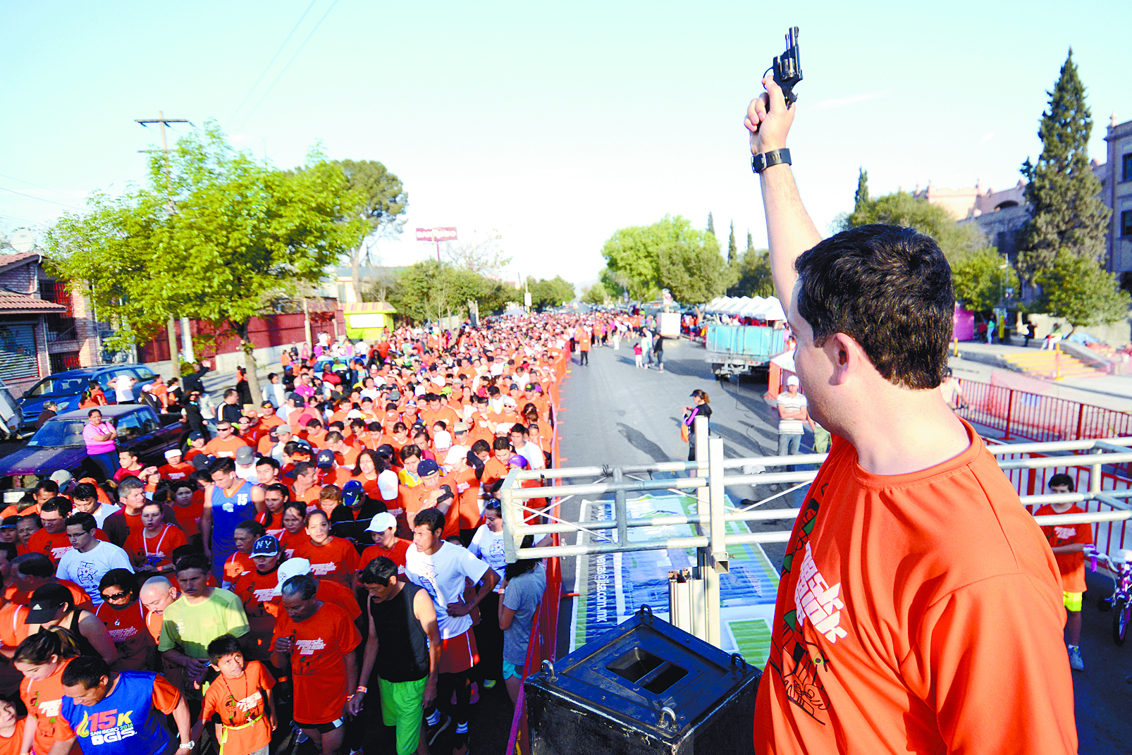 Fue Amarrados: ‘Una ola naranja llena de vida’