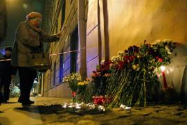 Policía rusa busca a dos sospechosos por explosión en San Petersburgo
