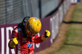 Lewis Hamilton saldrá primero en la Sprint del GP de Gran Bretaña tras firmar una vuelta brillante con Ferrari en Silverstone.