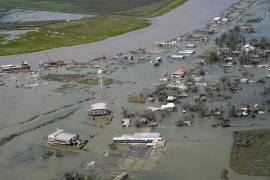 Huracán Laura deja 6 muertos a su paso por Luisiana