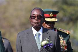 Se resiste Robert Mugabe a dimitir como presidente de Zimbabue