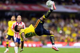 Miguel Borja marcó al 71 y al 74 para rescatar el empate del América ante Chivas en el Estadio Banorte.