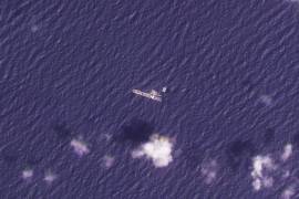 Esta foto satelital de Planet Labs PBC muestra al buque estadounidense USNS Roy P. Benavidez en el Mar Mediterráneo frente a la Franja de Gaza.