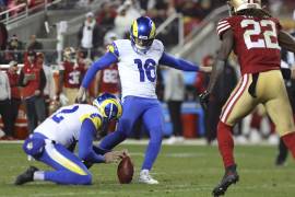 Los Rams de Los Ángeles superaron a los 49ers de San Francisco 12-6 en un duelo defensivo clave, liderados por cuatro goles de campo del novato Joshua Karty.