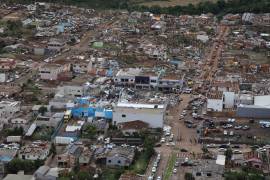 Los efectos del tornado se observaron en el afluente del Rio Bonito do Iguacu, estado de Paraná, Brasil.