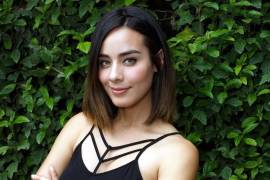 Esmeralda Pimentel posó en diminuto bikini