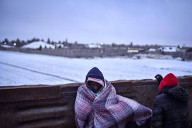 La primera tormenta invernal y el frente frío 16 provocarán este 22 de noviembre fuertes lluvias, vientos intensos, nevadas y un marcado descenso de temperatura en el norte de México, informó el SMN.