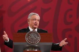Llama López Obrador a no relajar las medidas