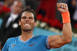 Nadal a semifinales en Madrid