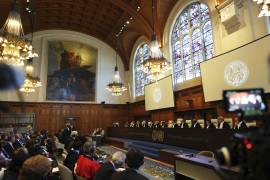 La Corte Internacional de Justicia en una audiencia sobre las obligaciones legales de las naciones para abordar el cambio climático y las consecuencias que podrían enfrentar si no lo hacen en La Haya.