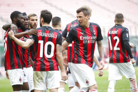 Milan regresa a la senda del triunfo ante el Genoa