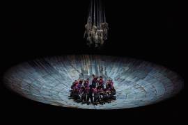 El coreógrafo de Madonna y Paul Thomas Anderson presenta en Monterrey su obra Omphalos