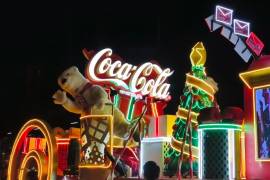 La Caravana Coca-Cola 2025 inicia su recorrido en México. Consulta las ciudades confirmadas, las esperadas y cómo saber si tu estado recibirá la tradicional caravana navideña.