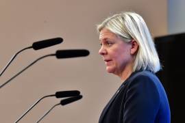 Magdalena Andersson en una conferencia de prensa tras ser nombrada nueva primera ministra. Andersson es la primera primera mujer en gobernar a Suecia. EFE/EPA/Jonas Ekstromer