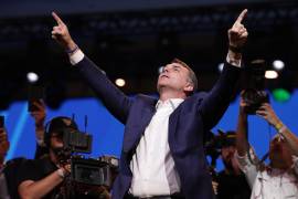 El senador brasileño Flavio Bolsonaro, hijo del expresidente Jair Bolsonaro, llega a la convención del Partido Liberal donde fue confirmado como candidato presidencial del partido, en São Paulo, el sábado 25 de julio de 2026.