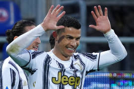 Cristiano Ronaldo responde a su salida de la Juve con un hat trick perfecto en media hora