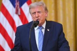 El presidente estadounidense Donald Trump se dirige a la nación desde el Salón Este de la Casa Blanca en Washington.