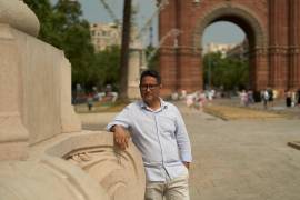 Juan Carlos Arce, defensor de los derechos humanos y refugiado de Nicaragua, posa para una foto en Barcelona, España, el viernes 24 de julio de 2026.
