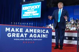 El presidente Donald Trump llega para intervenir en un mitin de campaña en el Truist Arena, en la Northern Kentucky University, el sábado 17 de octubre de 2026, en Highland Heights, Kentucky.